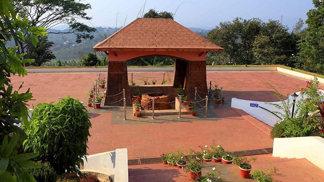 Pazhassi Raja Tomb